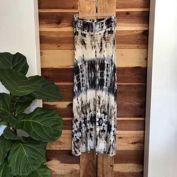 Skirt - Picture 1 of 3